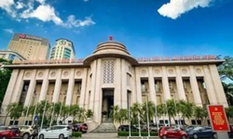 Thấy gì từ động thái NHNN tăng cường kiểm tra việc giảm lãi suất của các ngân hàng thương mại?