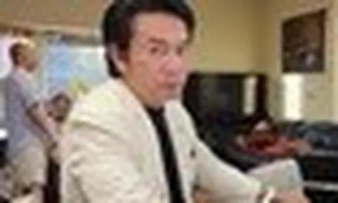 Nam diễn viên ở Mỹ trầm cảm, về Việt Nam: "Tôi đi dự sự kiện liên tục, tươi hơn hẳn"