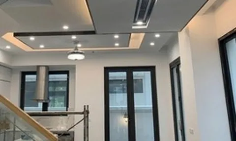 Mẹ chồng đột nhiên đòi lắp điều hòa phòng khách, tôi chưa kịp mừng thì phát hiện lý do nực cười