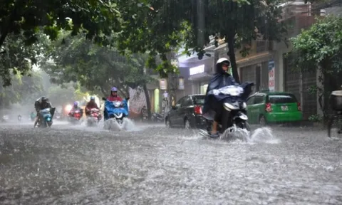 Miền Bắc sắp kết thúc chuỗi ngày nắng nóng “đổ lửa”, cảnh báo thời tiết cực đoan xuất hiện