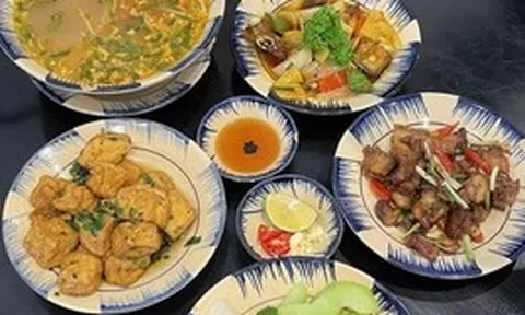 Tâm sự khó tin của cô vợ mỗi tháng được chồng đưa 100 triệu, "nếu cần có thể đưa thêm"