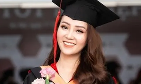 MC xinh đẹp VTV chia tay Chuyển động 24h sau 12 năm gắn bó là ai?