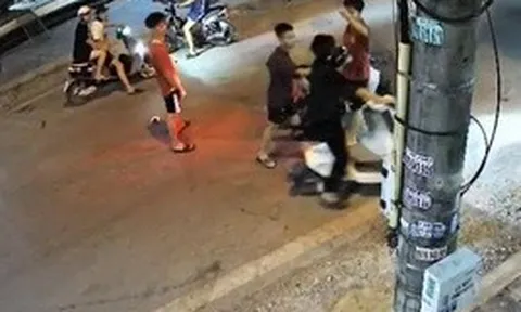Nam sinh lớp 8 bị truy đuổi, đánh trên đường: Mẹ xót xa kể lại sự việc trong ngày 25/5 và 27/5
