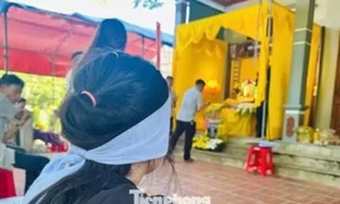 Kỳ nghỉ hè dang dở của gia đình 4 người tử nạn trên sông Ngàn Phố