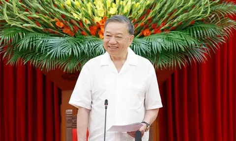 Đổi mới phương thức lãnh đạo của Đảng để làm cho đất nước phát triển bền vững