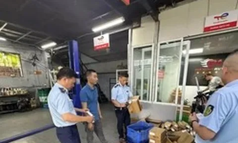 Quản lý thị trường Hà Nội phát hiện hơn 800 phụ tùng ô tô có dấu hiệu giả mạo nhãn hiệu nổi tiếng