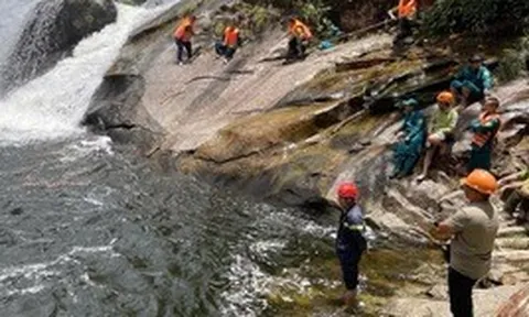 Cô gái 22 tuổi trượt chân mất tích ở Lào Cai: Không có phép màu xảy ra