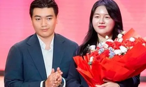 Con gái là Chủ tịch trẻ của bóng đá Việt Nam, con trai giữ vị trí tại Sacombank: "Hệ sinh thái" gia đình bầu Thụy có gì đặc biệt?