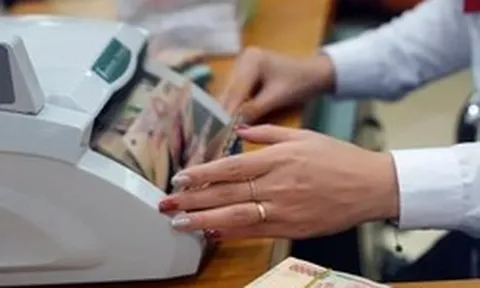 Cựu nhân viên ngân hàng bị truy tố vì ‘tiếp tay’ cho lừa đảo