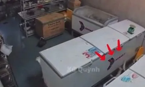 Nghệ An: Tò mò xem máy bay, hai anh em đạp phải ô lấy sáng bằng nhựa bị mủn rồi rơi từ tầng 2 xuống đất