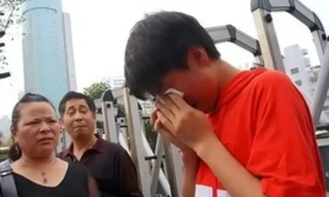 Nam sinh là thủ khoa toàn tỉnh vẫn trượt nguyện vọng 1, nhà trường khẳng định: "Chưa từng nhận được hồ sơ của em"