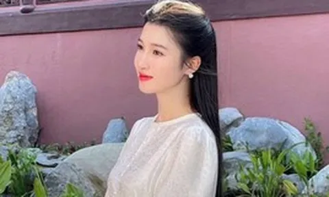 Rầm rộ hình ảnh mới nhất của Á hậu Phương Nhi