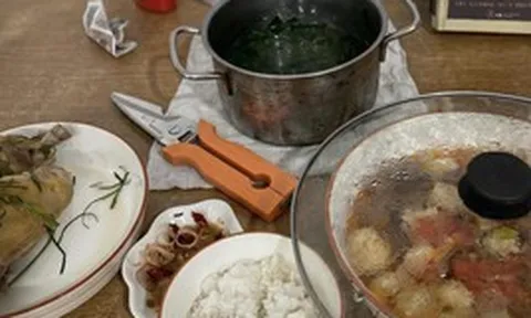 "Bố có vợ mới thì con ra rìa à?": Câu hỏi xé lòng trong bữa cơm và "đòn thù" tàn nhẫn của vợ cũ sau 2 năm ly hôn