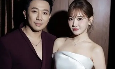 Thái độ của Hari Won khi được hỏi "đang mang bầu hả?"