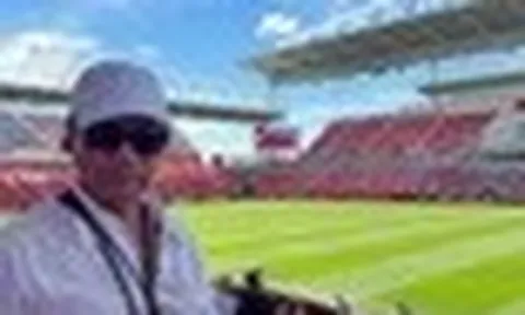 Chế Linh U90 đi xem World Cup, nói 1 điều trong sân vận động