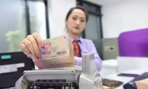Hơn 143.000 tỷ đồng tiền gửi tổ chức quay trở lại ngân hàng