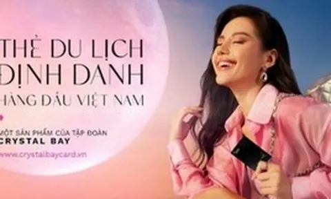 Khánh Linh "Cô Em Trendy" đang hot rần rần là ai?