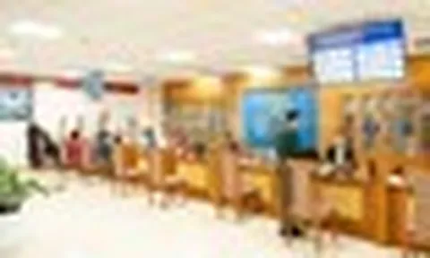 Vụ yêu cầu cụ bà gần 100 tuổi lên phường làm thủ tục hành chính ở Hà Nội: Cán bộ đến tận nhà xin lỗi