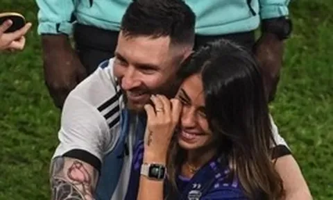 4,5 triệu lượt thích thông điệp vợ nhắn Messi