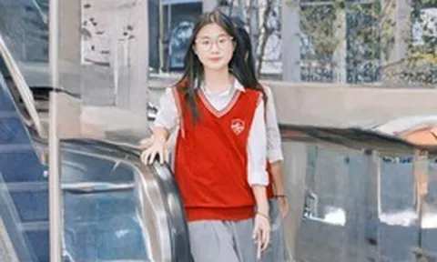 Không 'cày' lò luyện, nữ sinh vẫn đỗ 3 trường chuyên, thủ khoa Ngoại ngữ