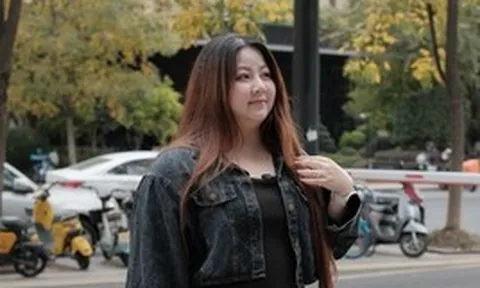 Chân dung Sandy Hoài Trâm, người có chia sẻ gây chú ý về xu hướng Livestream hiện đại
