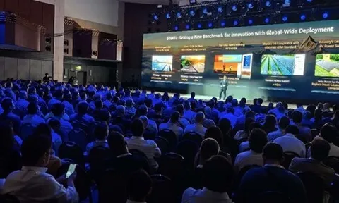 Năm đột phá công nghệ: Huawei ra mắt nền tảng ESS tạo lưới thế hệ mới LUTERRA™