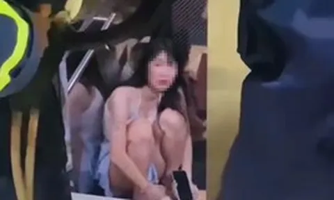 Hai du khách mắc kẹt trong thang máy khách sạn ở Sầm Sơn