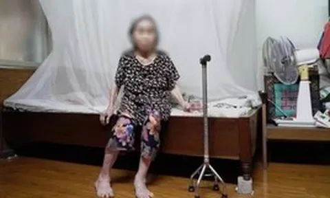 Vụ khiêng cụ bà 87 tuổi đến phường làm thủ tục hành chính: Cơ quan chức năng mong gia đình thông cảm
