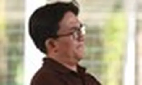 Nam NSƯT bật khóc nói thẳng: "Tôi không muốn làm chương trình này nữa, không thể chịu nổi"