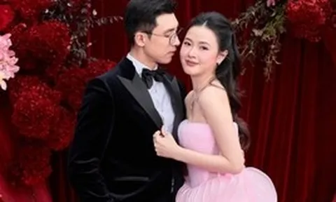 “Chỉ mới 2 năm cũng bày vẽ kỷ niệm ngày cưới”, Midu và Minh Đạt bị nghi làm màu: Ý nghĩa thật gây ngỡ ngàng