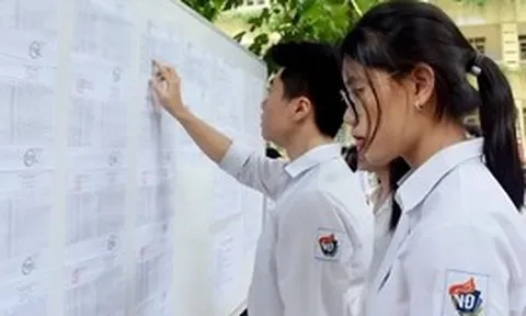 Dự báo một khối thi năm nay sẽ có điểm chuẩn GIẢM SÂU từ 1,5 - 3 điểm: Cánh cửa vào ĐH top đầu sẽ rộng mở hơn nhiều!