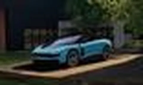 Xe điện đầu tiên của Ferrari bị chê xấu vẫn 'cháy hàng' sau hai tháng