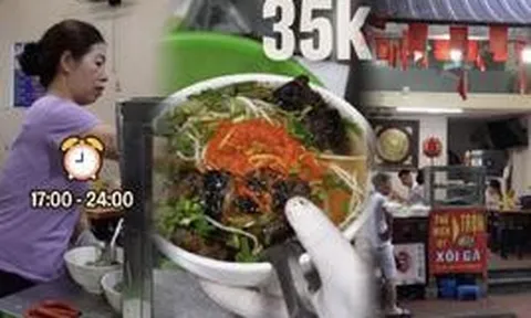 "Lên phố cổ cũng không ra được vị này": Quán phở chả nướng than hoa ở Hà Nội ninh nước dùng từ 15kg xương với mía, bát chỉ 35.000 đồng