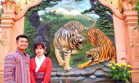 Tết Nhâm Dần đi thăm Miếu 3 ông Cọp Núi Sam