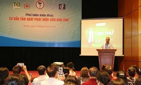 Tư vấn tầm soát phát hiện sớm Ung thư tại Triển lãm Vietnam Medi-Pharm 2022