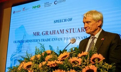 HỆ THỐNG TRƯỜNG QUỐC TẾ SONG NGỮ UKA KÝ MOU TRIỂN KHAI CHƯƠNG TRÌNH QUỐC TẾ OXFORD, ANH QUỐC CHO TOÀN HỆ THỐNG TRÊN TOÀN QUỐC