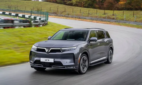 VinFast bàn giao lô xe VF9 đầu tiên vào ngày 27/3/2023