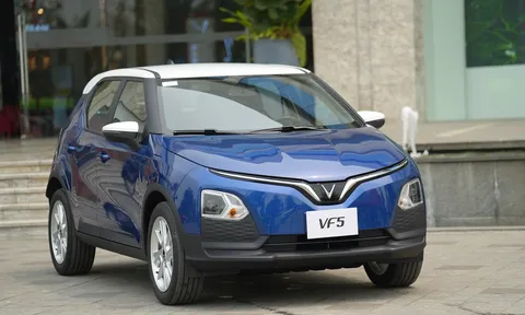 Vinfast chính thức bàn xao xe VF 5 Plus cho khách hàng
