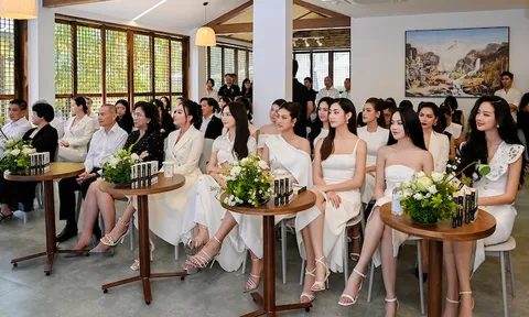 Các người đẹp Việt trải nghiệm không gian Thế giới cà phê Trung Nguyên Legend