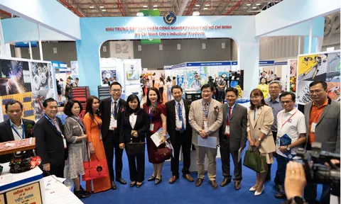 Hơn 100 doanh nghiệp tham dự Triển lãm quốc tế chuyên ngành Chất kết dính và Băng keo