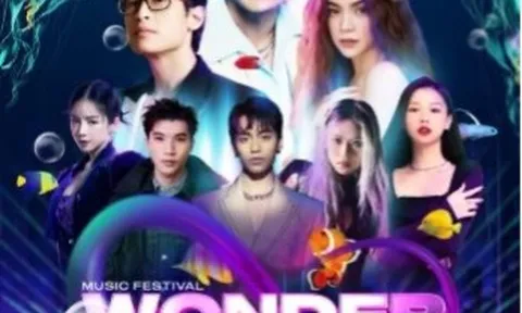 Hàng ngàn du khách nô nức “trẩy hội” Vinpearl Nha Trang ngóng thần tượng