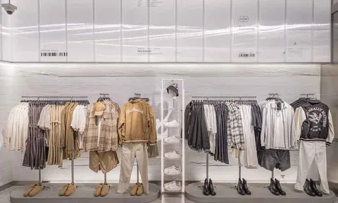 Flagship Store của Pull&Bear tại Lotte Mall Tây Hồ: Vũ trụ thời trang đa sắc giữa lòng thủ đô