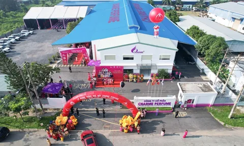 KHÁNH THÀNH NHÀ MÁY SẢN XUẤT NƯỚC HOA CHARME PERFUME LỚN NHẤT VIỆT NAM TRỊ GIÁ 1.5 TRIỆU USD