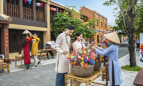 Du xuân miền di sản, rộn ràng thưởng Tết xưa