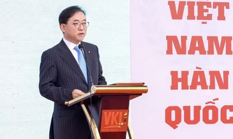 Hanwha Life đồng hành cùng Kỳ thi Olympic Tin học Miền Trung và Tây Nguyên, phát triển nhân tài ngành CNTT-TT và tài chính tại Việt Nam