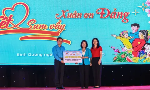 UIP đồng hành cùng công nhân xa quê: Chuyến xe 0 đồng đưa 2.000 người lao động về quê đón Tết 2025