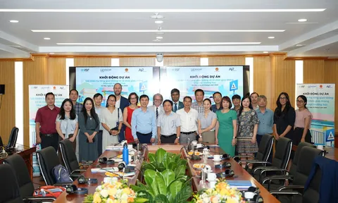 Góp phần vì mục tiêu 100% khu vực cổng trường an toàn trên khắp Việt Nam: Khởi động dự án “Cải thiện hạ tầng giao thông và tổ chức giao thông khu vực trường học”