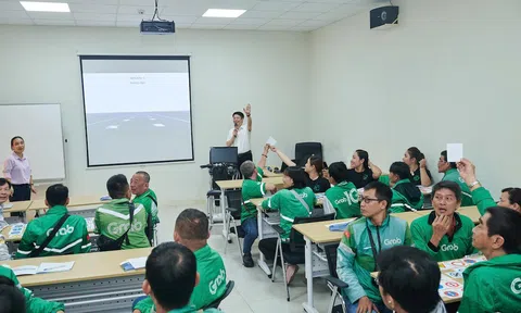 Tổ chức AIP Foundation hợp tác với Ngân hàng Thế giới và Grab Việt Nam nâng cao an toàn cho tài xế xe máy công nghệ ở Việt Nam
