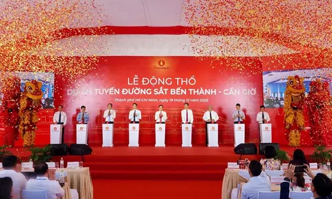 Long Thành đón chuyến bay đầu tiên, mở “đường băng” tăng trưởng cho “kỳ quan đô thị” Vinhomes Green Paradise