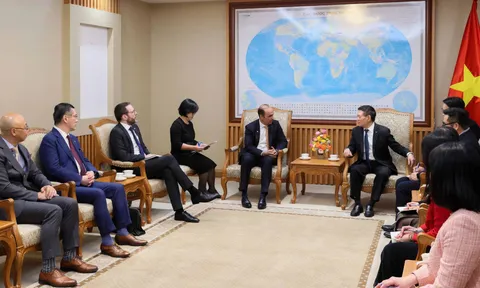 Tổng Giám đốc Tập đoàn Prudential tái khẳng định cam kết đầu tư dài hạn ở Việt Nam